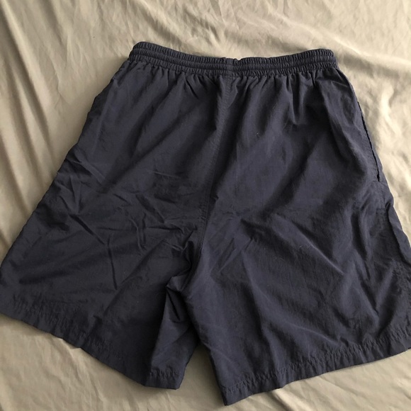 ❌SOLD❌Vintage Champion shorts Medium Navy - Picture 4 of 5